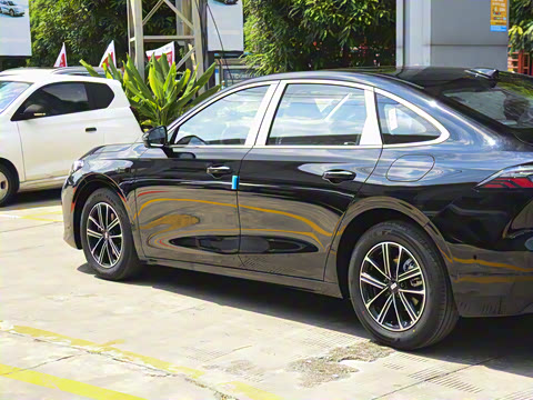 2025�� EM-i 70km ̽����