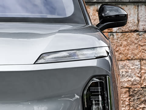 2026�� 102kWh �����е�������