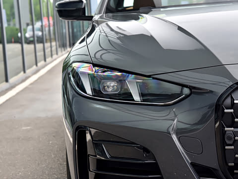2026�� 430i M�˶���ҹ��װ