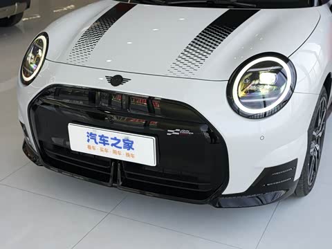 2026�� 463km COOPER SE ������