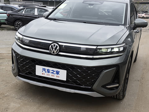 2026�� 450TSI �����콢 6��