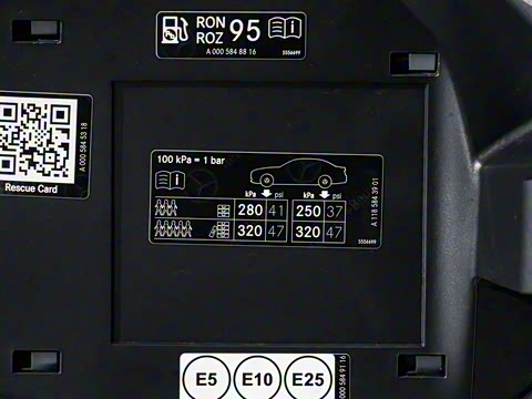 2025�� CLA 260 4MATIC ��ذ�