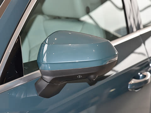 2025�� quattro 45�����ذ� 35TFSI  ��ȡ������