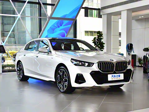 2026�� xDrive 50L M�˶���װ
