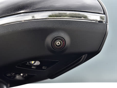 2026�� �Ŀ� GLC 260 L 4MATIC �����