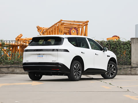 2026�� ���� 310 Max