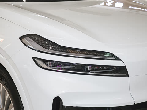 2025�� Pro ������