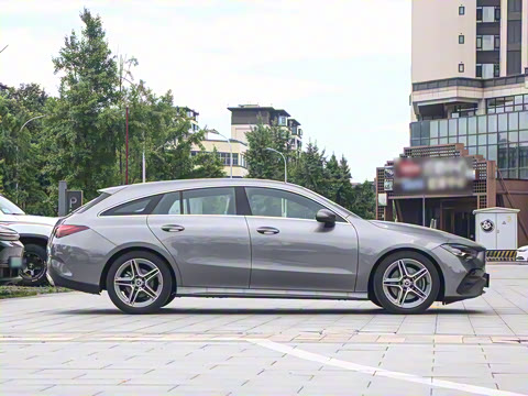 2025�� CLA 200 ���ܳ�