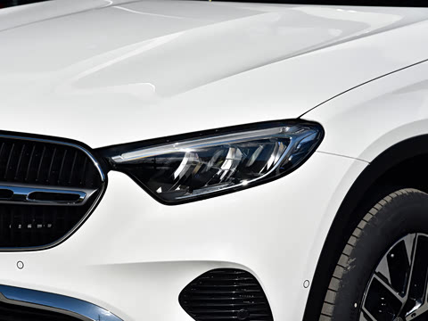 2026�� GLC 260 L 4MATIC �����