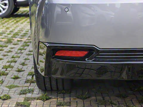 2026�� 2.0S �˶���