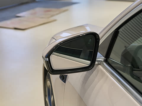 2026�� 100kWh Touring