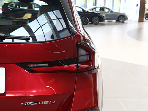 2025�� sDrive25Li M�˶���װ