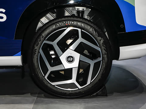 2025�� ����TECH�� 88.112kWh