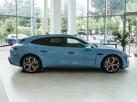 2026�� Ultra