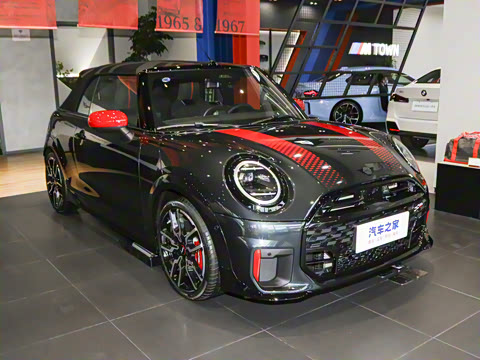 2025�� JOHN COOPER WORKS CABRIO