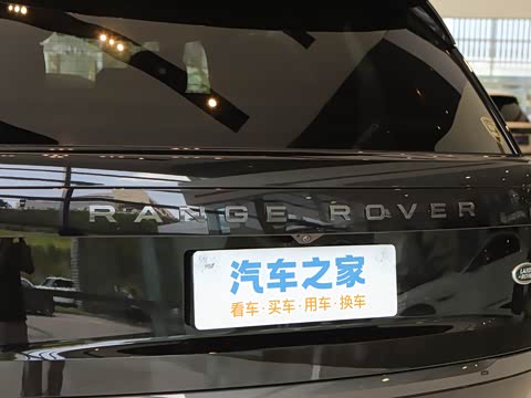 2026�� 3.0 L6 360PS SE�����