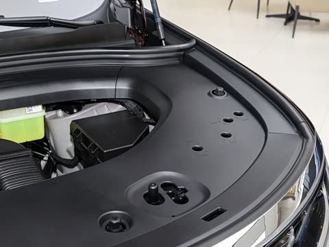 2025�� ���� Ultra�� 53.4kWh 6���� (896�߼����״