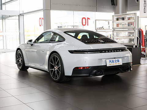 2026�� Carrera 3.0T