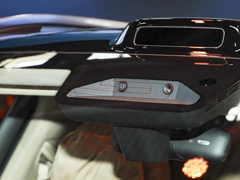 2025�� ���� Ultra�� 100kWh 6���棨896�߼����״