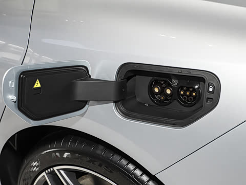 2025�� �Ŀ� 630 Max��