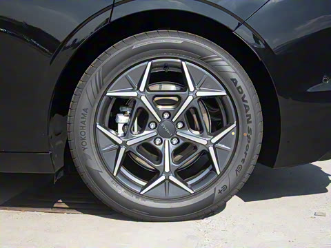 2025�� 120����Ultra