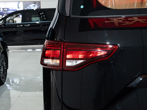 2026�� 2.0L �ֶ������м�Ӫ�˰� 9��