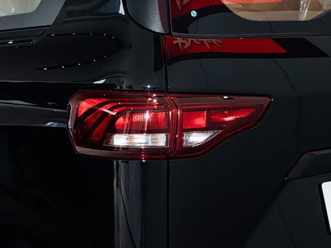 2026�� 2.0L �ֶ������м�Ӫ�˰� 9��