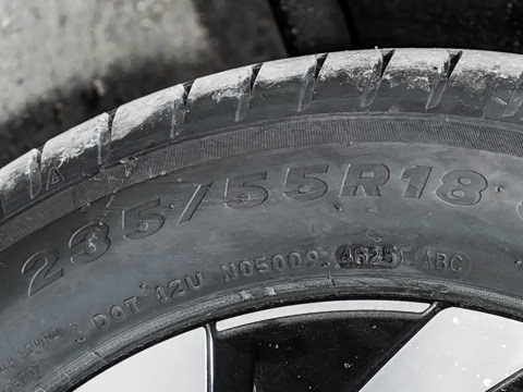 2026�� ���ڿ� 300TSI �Զ��������ڰ�