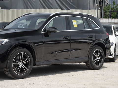 2026�� �Ŀ� GLC 260 L 4MATIC ������
