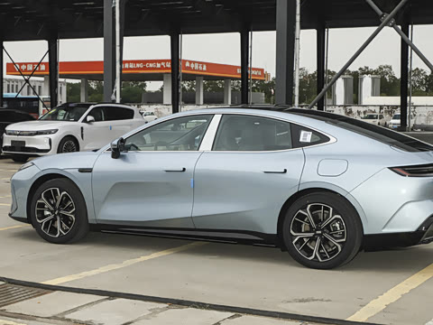 2025�� 610km ������