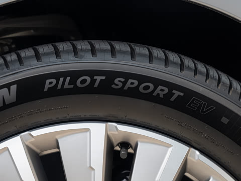 2026�� Ultra+ ������