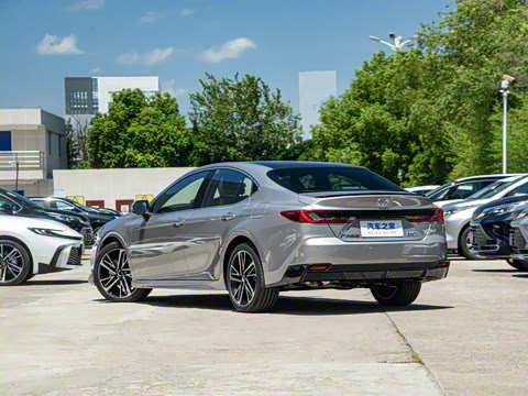 2026�� ˫�� 2.0HS �˶���