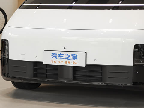 2025�� Ultra ���ܻ��°�