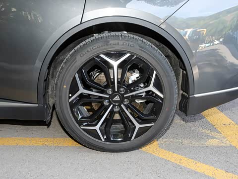 2026�� 240Ultra��ΪǬ��ADS SE��