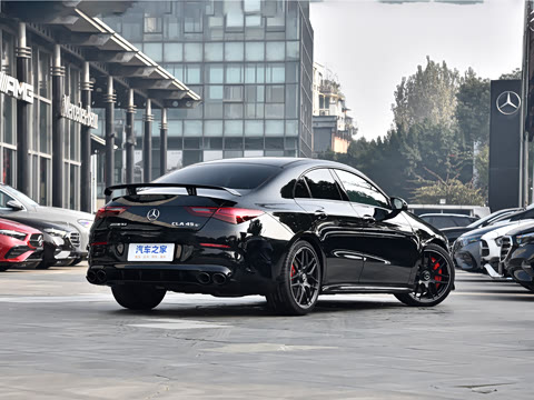 2026�� AMG CLA 45 S 4MATIC+