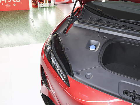 2025�� 550��