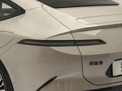 2026�� �Ŀ� Ultra ˫������̰�