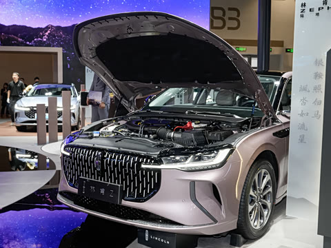 2026�� 2.0T ������