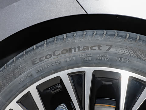 2025�� ������