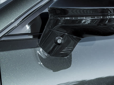 2026�� 225km EM-P Զ�����ǺӰ�+ҫҹ��װ