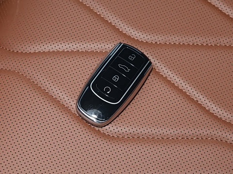 2027�� ������ 2.0T ��