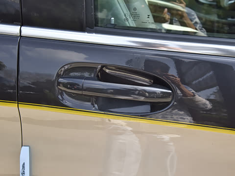 2023�� ��ʨϵ�� 2.0T �� 7��