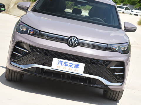 2025�� PRO 380TSI ���� R-Line �����