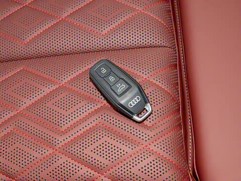 2026�� TFSI 150kW ����quattro��