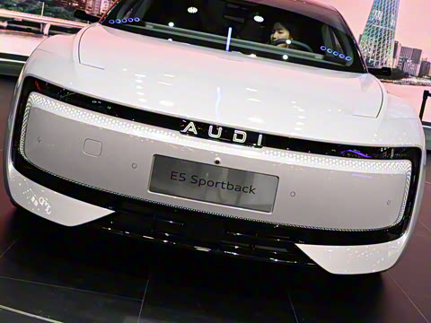 2026�� �ն�����quattro��