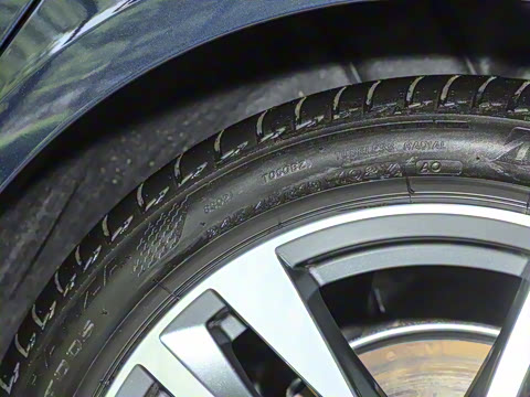 2025�� Avant 45 TFSI ��̽�ռ�