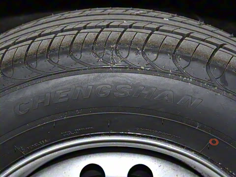 2025�� M5 1.6L ��׼��7��CNG