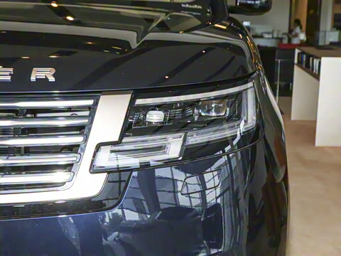 2024�� 4.4 V8 SV���ٴ����ӳ��� 4��