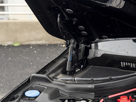 2026�� xDrive30L ������ M�˶���ҹ��װ