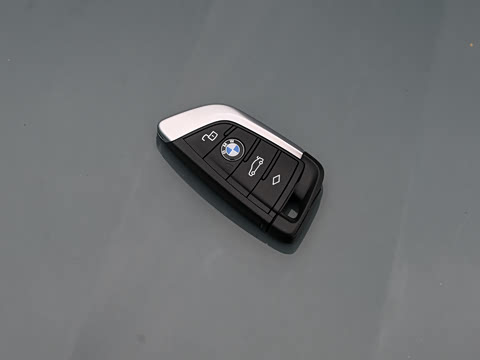 2026�� 425i M�˶���װ